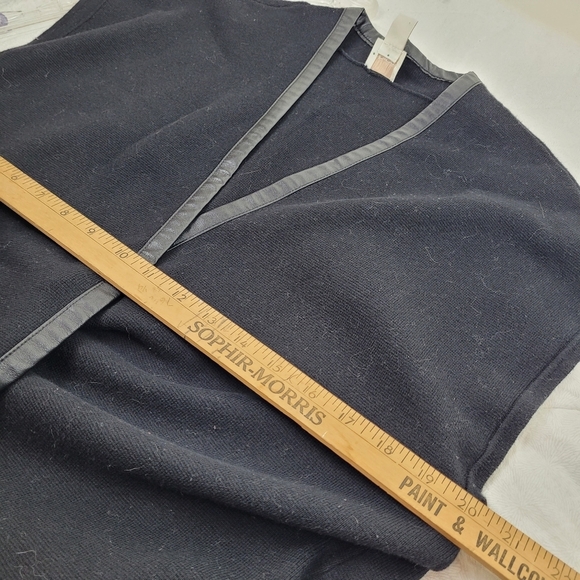 Chico's long black sleeveless sweater vest side slits faux leather trim office M - Picture 7 of 8